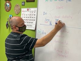 academies to learn exchange languages    in houston Houston Language Institute