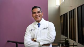 otolaryngologists in houston Andy Ahuja, MD | Medical Center ENT | Houston, TX
